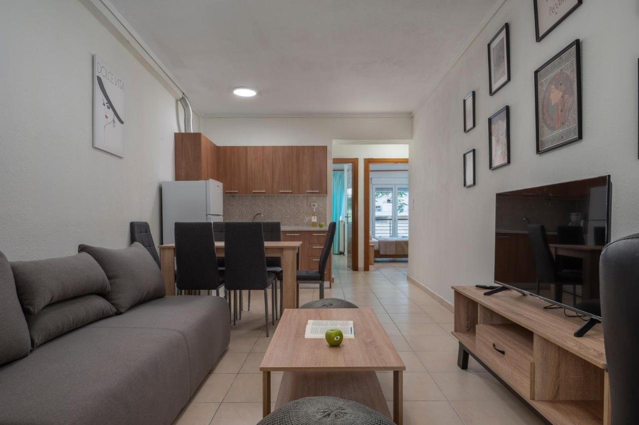 Kosmos Sevice Apartment Family City Center 4A テッサロニキ エクステリア 写真