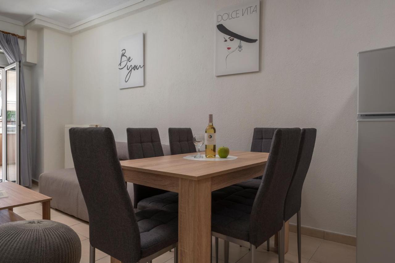Kosmos Sevice Apartment Family City Center 4A テッサロニキ エクステリア 写真